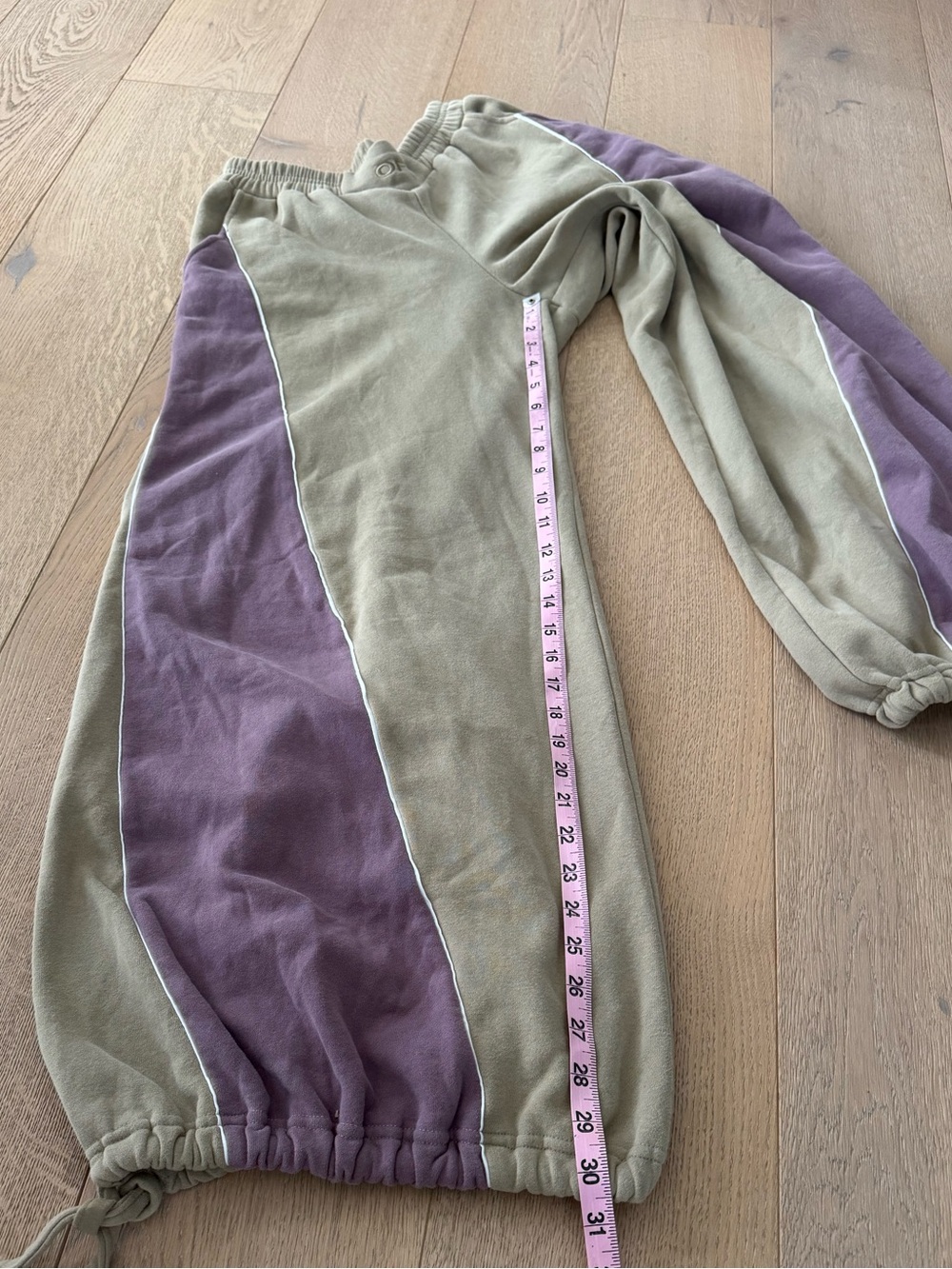 Out From Under Cozy Vibes Colorblocked Jogger Sweatpant Small - Picture 9 of 12